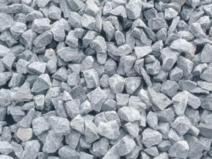 Crush Sargodha Plant A 1/2 inch (15–20 mm) stone aggregate, premium quality construction material for concrete, foundations, and road works in Pakistan.